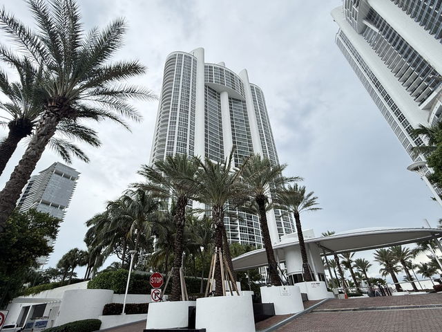 Trump Royale  photo 2